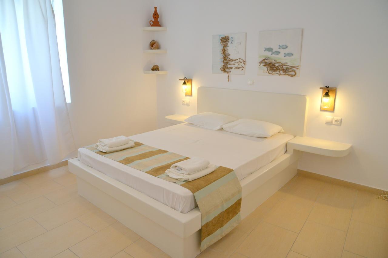 Corali Hotel Adamantas  Екстериор снимка