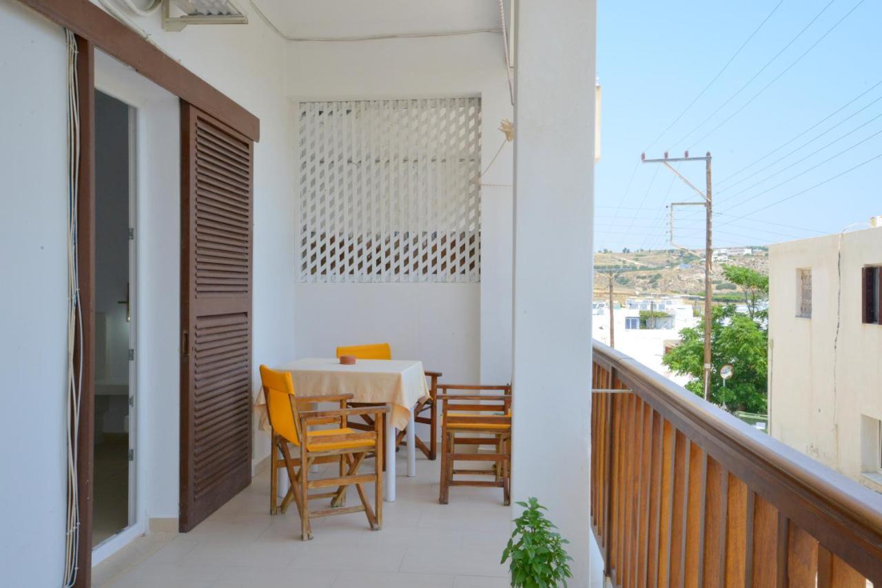 Corali Hotel Adamantas  Екстериор снимка