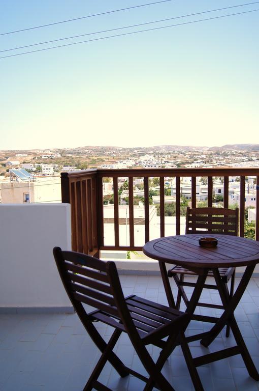 Corali Hotel Adamantas  Екстериор снимка